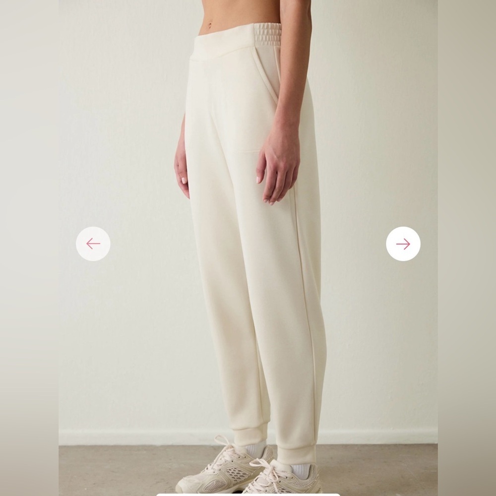 Slim High-Rise Cream Ponte Pants size XS/S - Picture 2 of 10